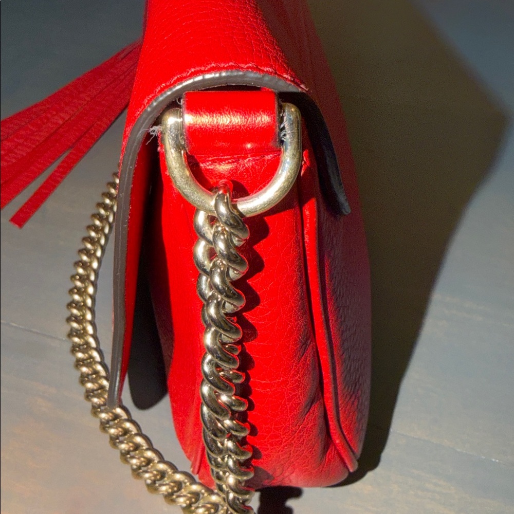 Gucci Scarlet Leather OTS Bag with Gold Chain - Picture 14 of 17